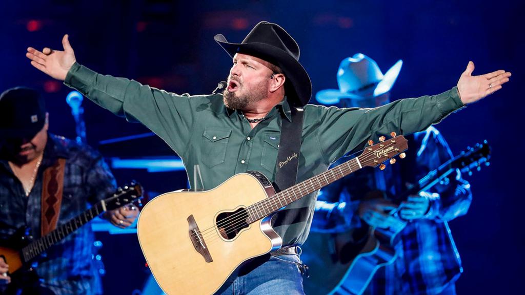 garth brooks concert tour dates